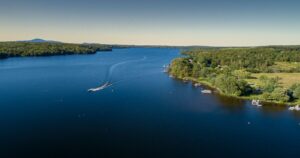 Navigation sur le Lac Lovering à Magog