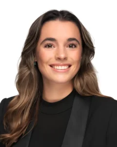 Courtier immobilier RE/MAX à Fontainebleau | Marie Côté, RE/MAX Crystal